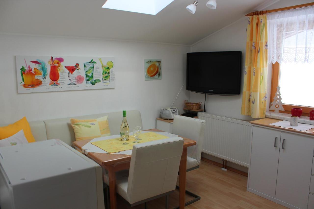 Ferienwohnung Schnell 플라차우 외부 사진
